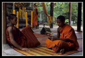 Buddhist Monks_14.jpg